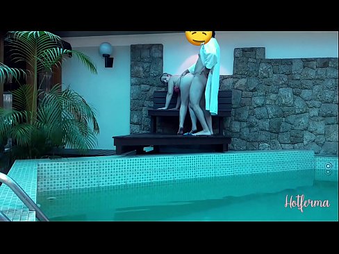 ❤️ Chef inviterer stuepige til poolen, men kunne ikke modstå en hot Hjemmelavet porno at da.ladyxxxporno.ru ️❤
